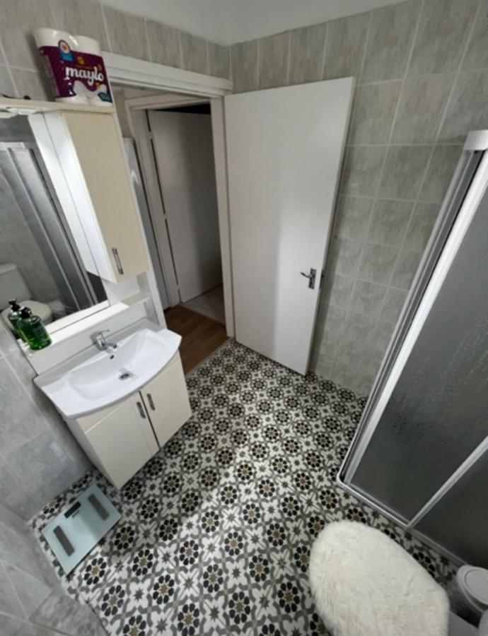 Girne Center 3 Rooms 150 M To Beach المظهر الخارجي الصورة